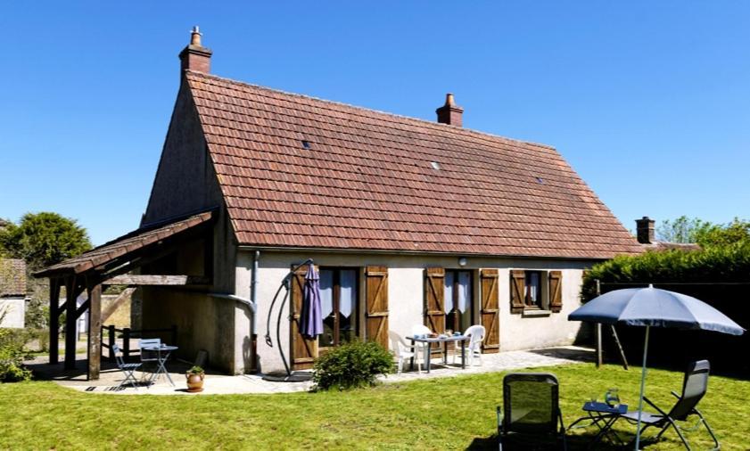 La Garconniere Villa Трени Екстериор снимка
