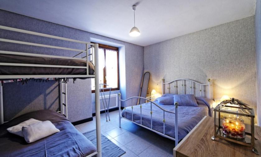 La Garconniere Villa Трени Екстериор снимка